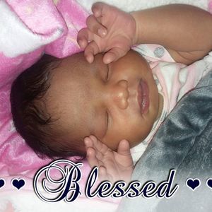 Meet your Posher, Mae